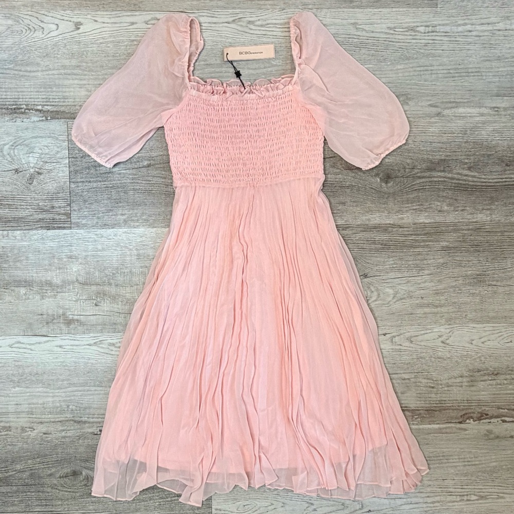 BCBGeneration Smocked Pleated Ruffled Chiffon Dress Blush Women’s Size 6 Barbie